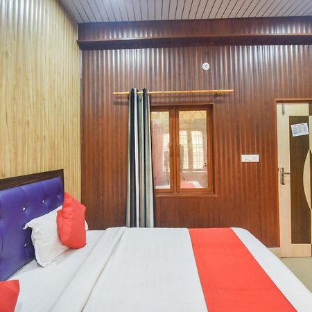 Oyo Flagship Yuvraj Inn Rājpur Exteriör bild