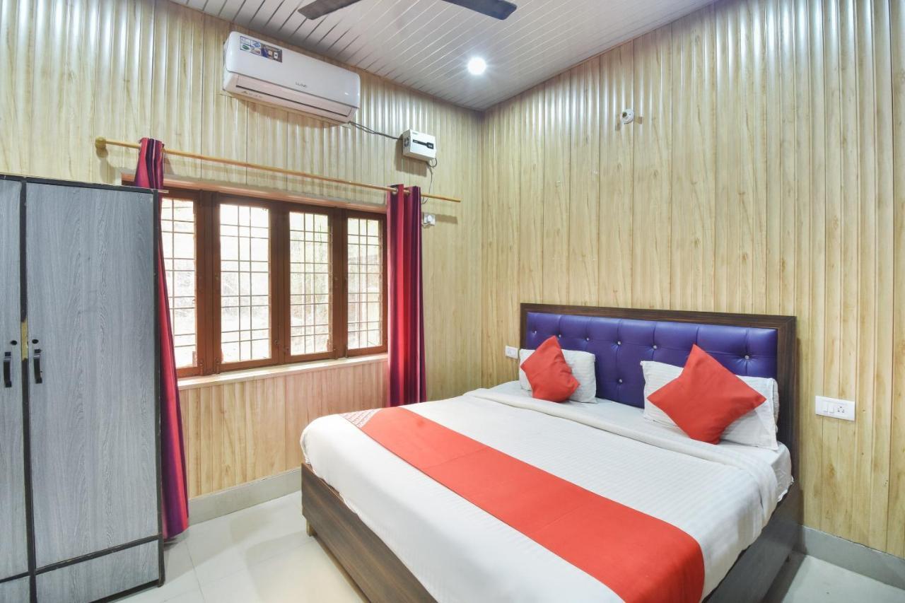 Oyo Flagship Yuvraj Inn Rājpur Exteriör bild