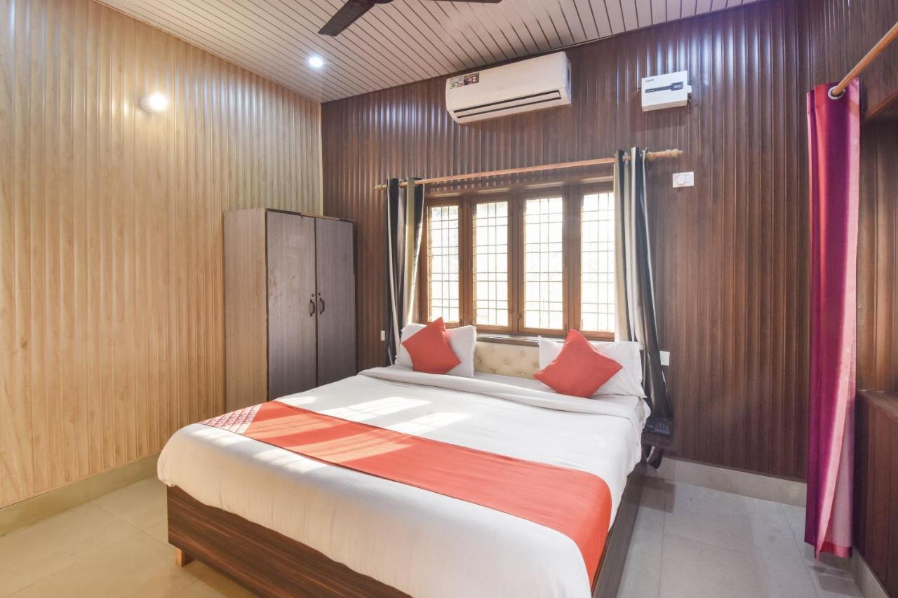 Oyo Flagship Yuvraj Inn Rājpur Exteriör bild