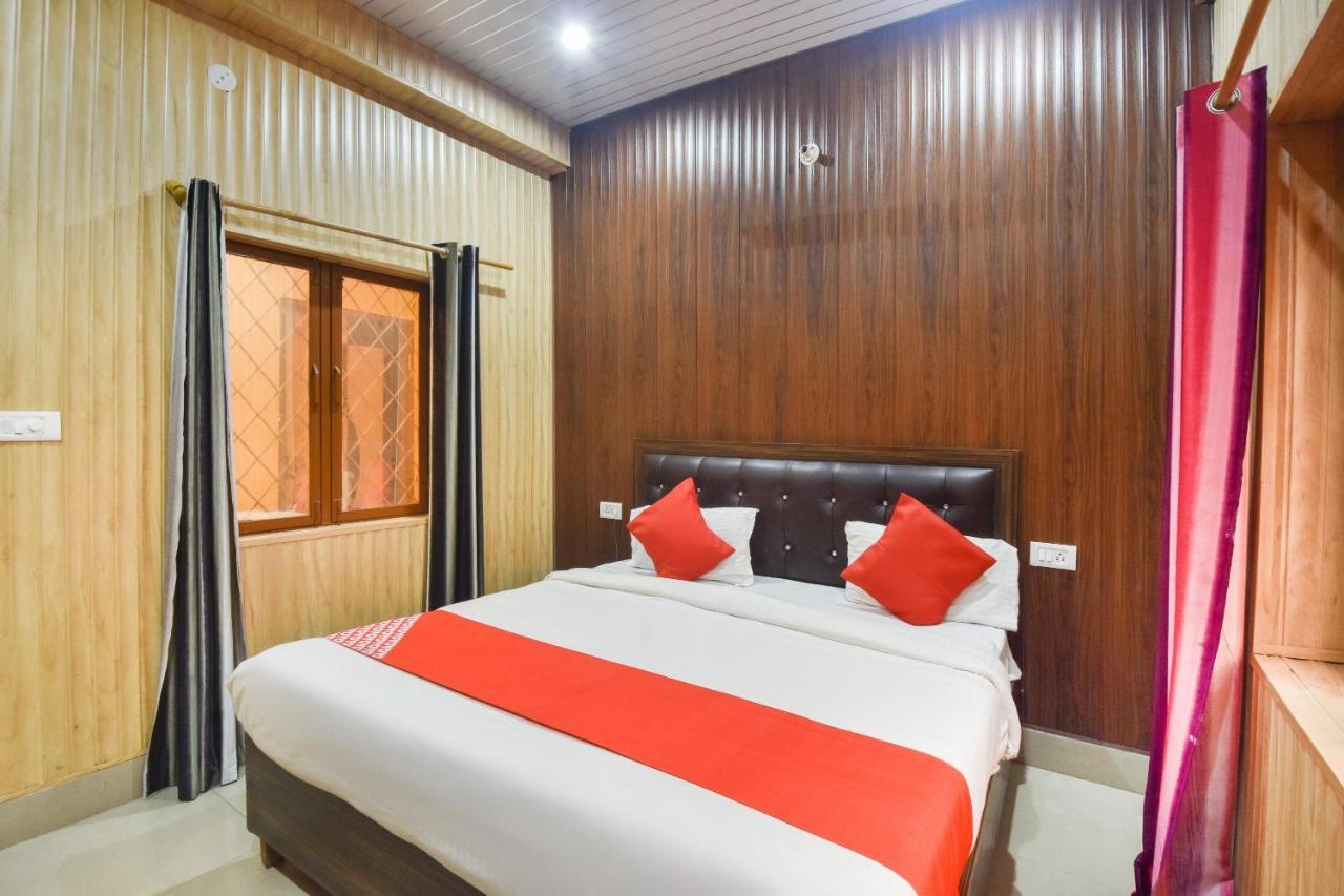 Oyo Flagship Yuvraj Inn Rājpur Exteriör bild